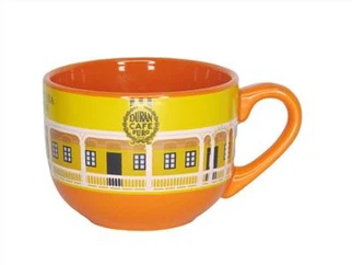 Tasse à soupe en céramique colorée